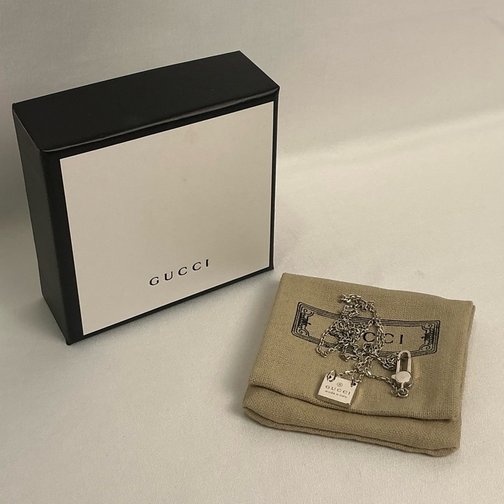 Authentic Gucci Square Plate Tag Pendant 925 Silver Necklace Signature Clasp - Picture 3 of 14